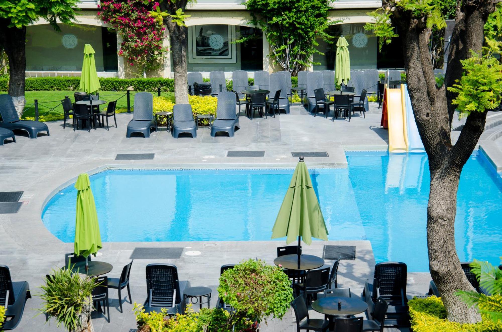 Plaza Camelinas Hotel Querétaro Exteriör bild