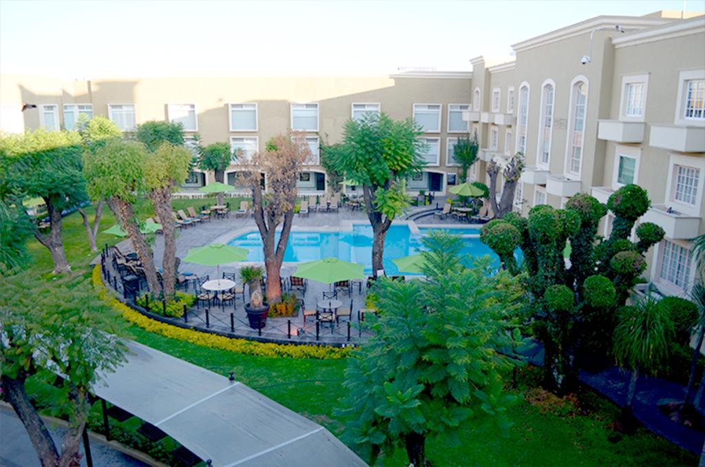 Plaza Camelinas Hotel Querétaro Exteriör bild