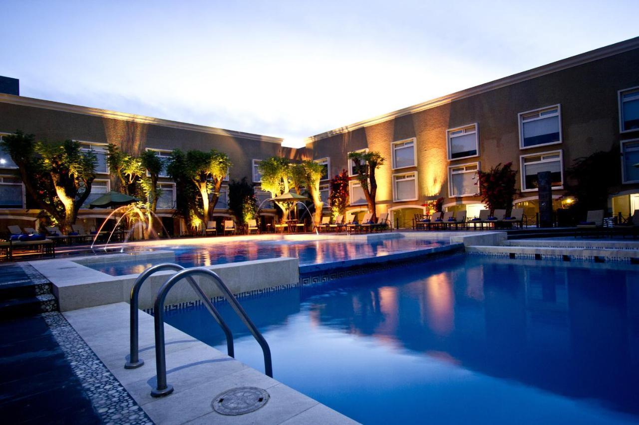 Plaza Camelinas Hotel Querétaro Exteriör bild